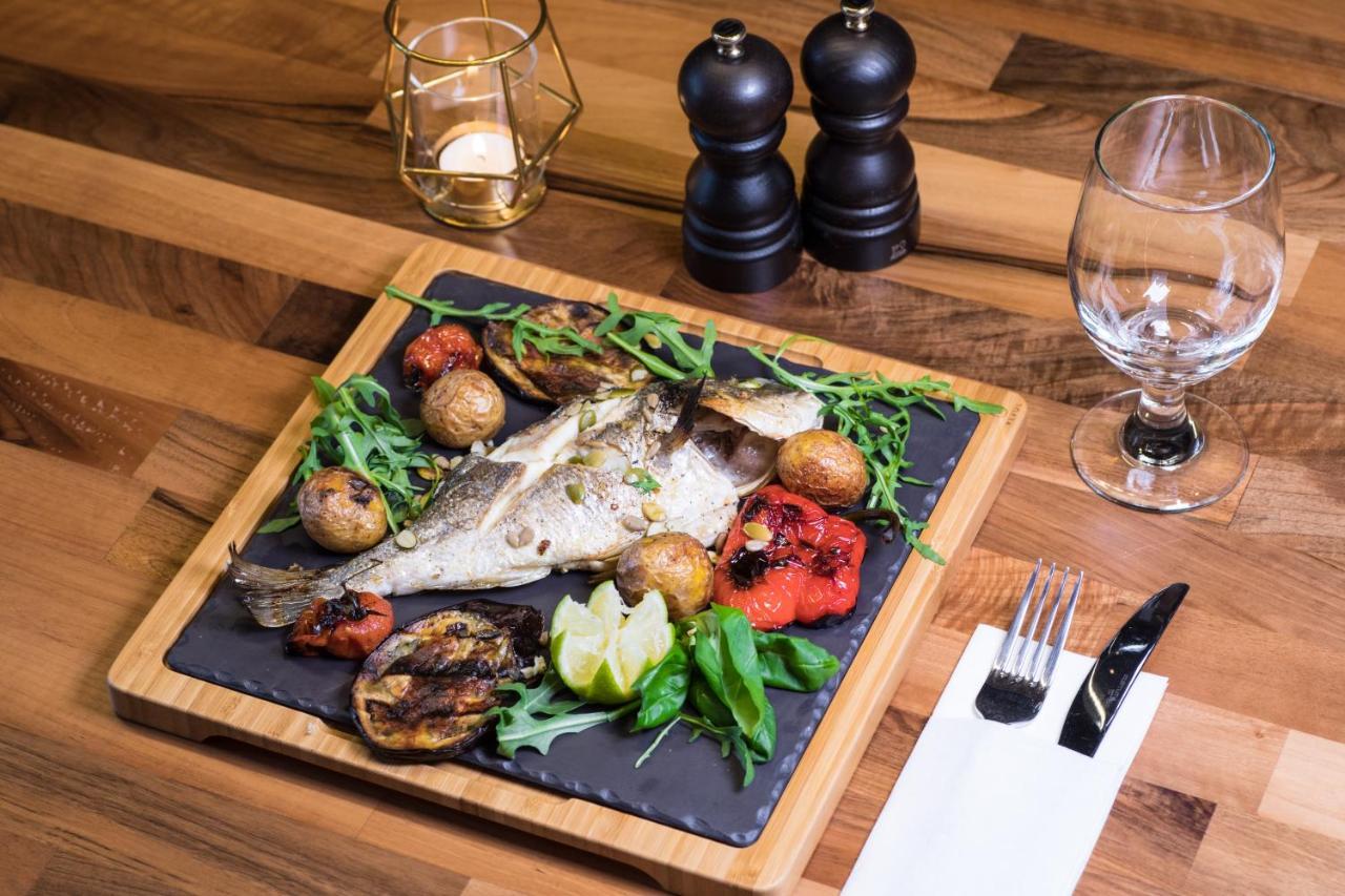 Lezzet B&B Pokoj Goscinny & Turkishrestaurant Warsaw Ngoại thất bức ảnh