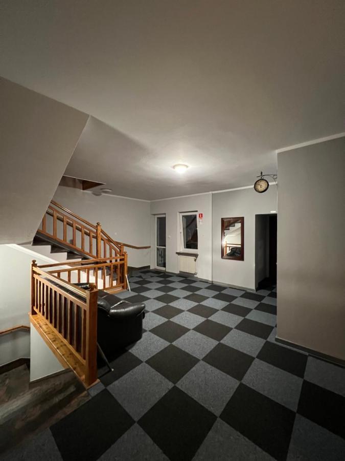 Lezzet B&B Pokoj Goscinny & Turkishrestaurant Warsaw Ngoại thất bức ảnh