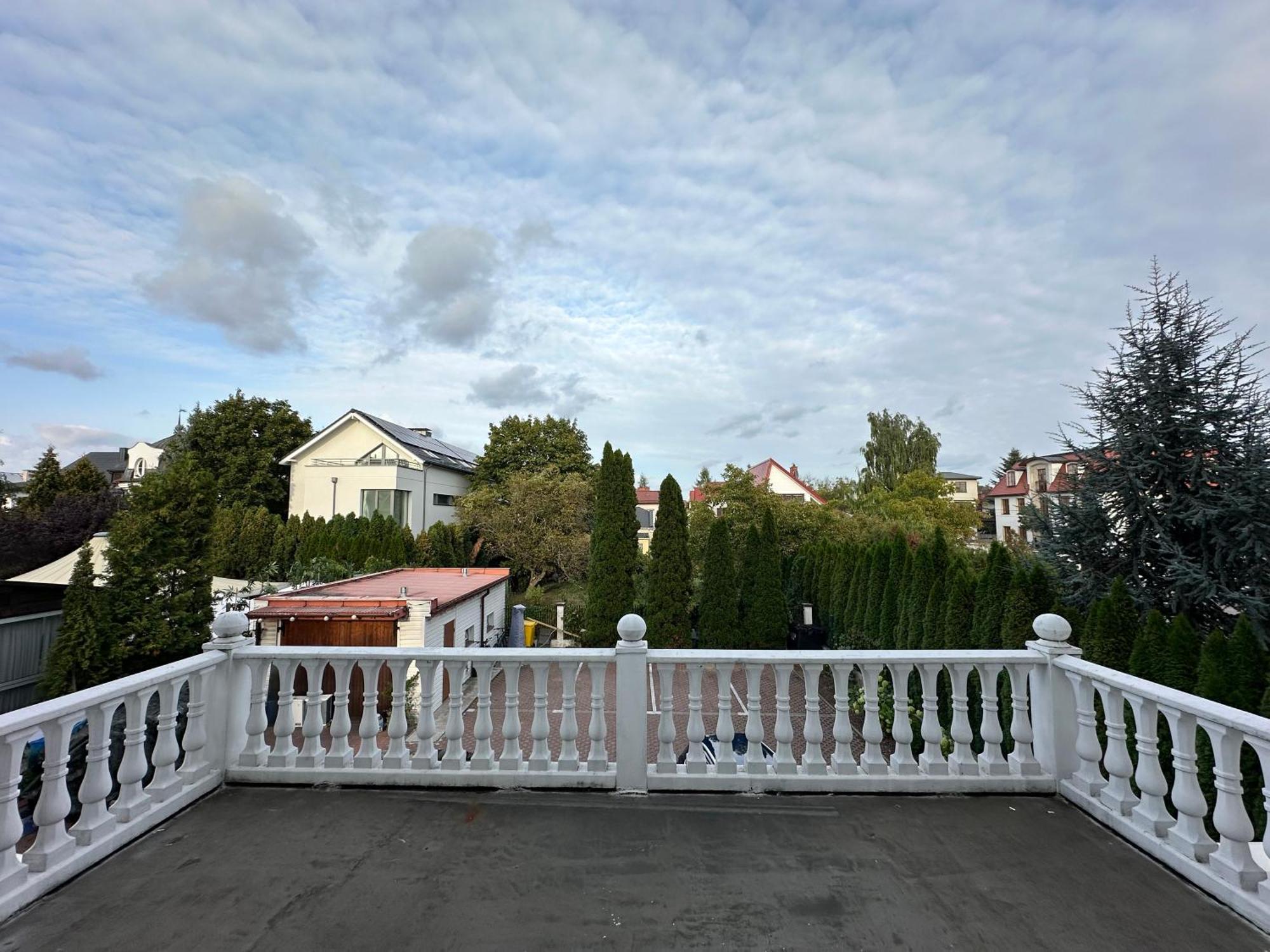 Lezzet B&B Pokoj Goscinny & Turkishrestaurant Warsaw Ngoại thất bức ảnh
