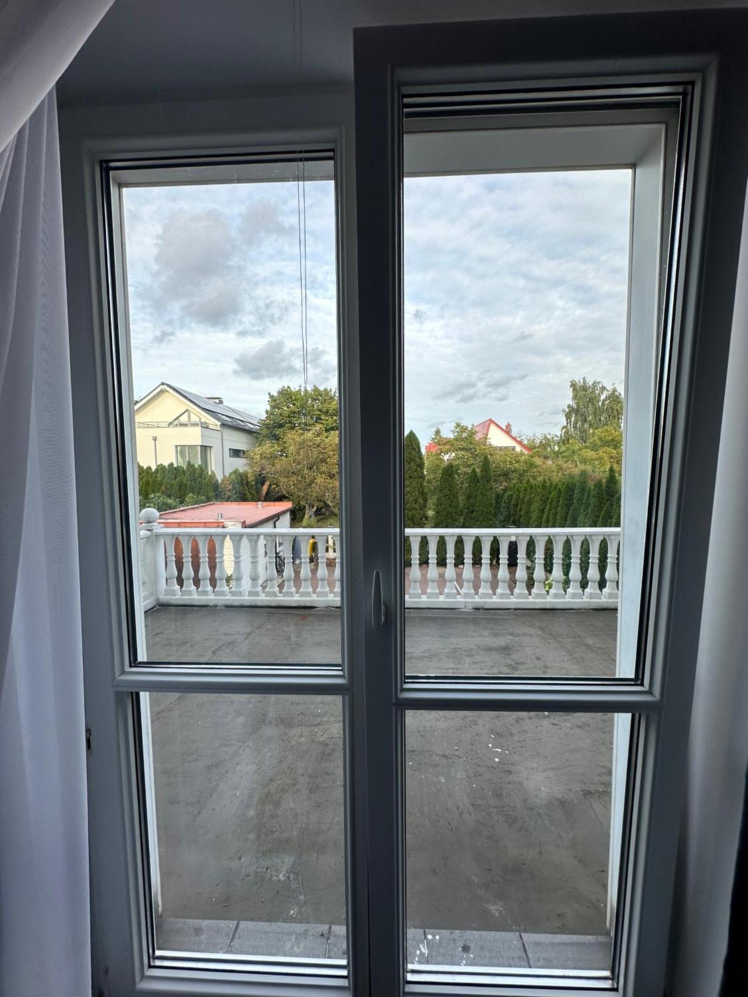 Lezzet B&B Pokoj Goscinny & Turkishrestaurant Warsaw Ngoại thất bức ảnh